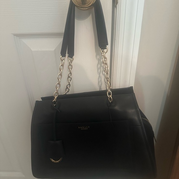 Black and Gold Shoulder Bag with Chain Detail Radley London - Picture 2 of 10